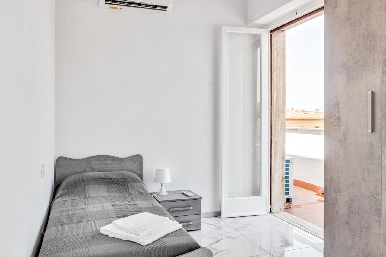 Modern Attics With Balconies And Panoramic View Apartment Пиза Екстериор снимка